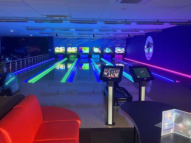 Galaxy Bowling