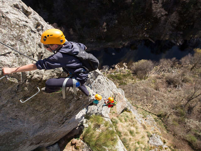 LA CAZELLE SPORT NATURE : SPORTS DE GRIMPE