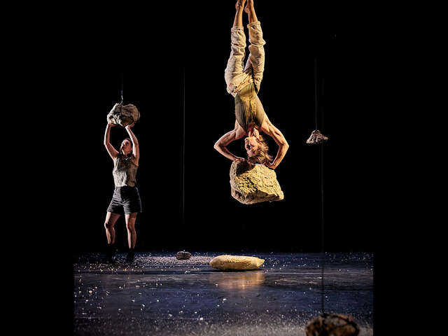 LE BRUIT DES PIERRES