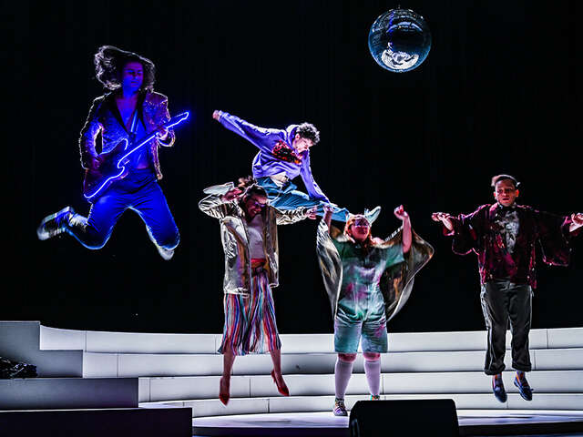 PERSONNE N’EST ENSEMBLE SAUF MOI