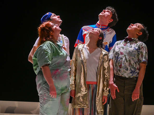 RENCONTRE AVEC CLEA PETROLESI