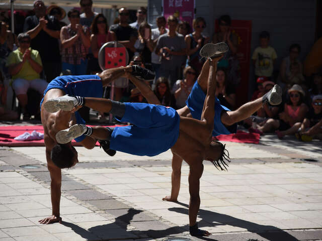 FESTIVAL 48 ÈME DE RUE