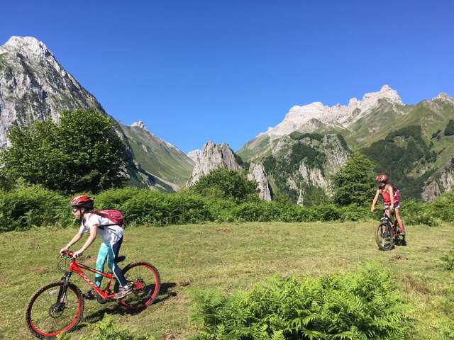 Aspyrando - Monsieur Serge Cédet - Accompagnateur en montagne et VTT