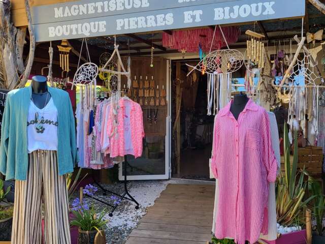 Les petites mains de Jennyfer