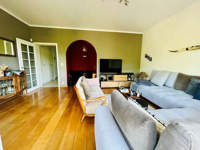 La chambre meublée du sud de Bruxelles