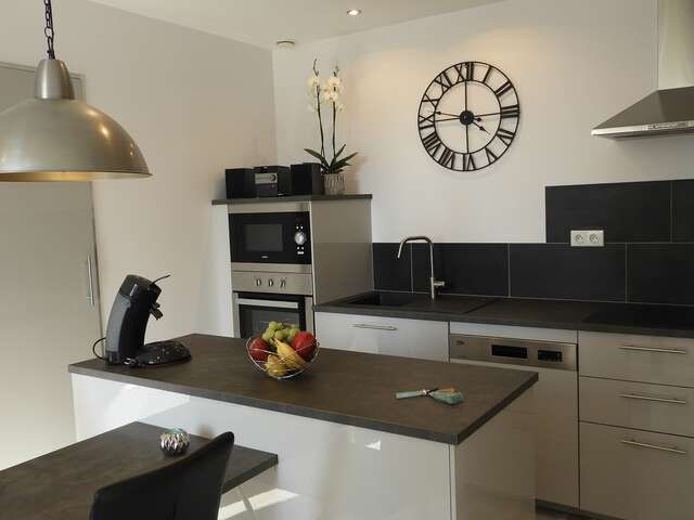 Meublé Toussaint Arnaud et Anne - 105