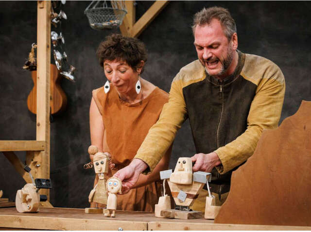 Marionnettes, musique et manivelles : Jo et le Salut des Krââvs