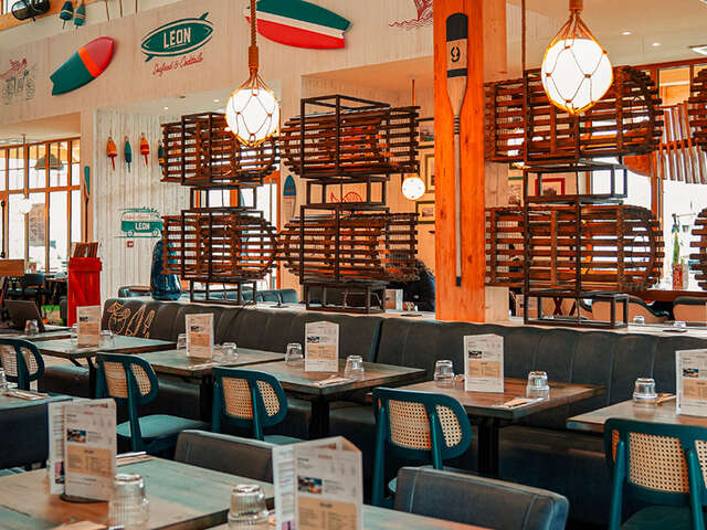 Léon Seafood & Cocktails