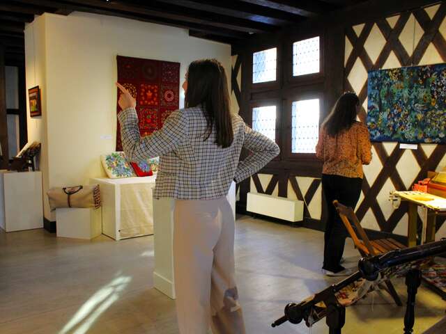 Exposition de peintures et céramiques : Fabienne Claesen