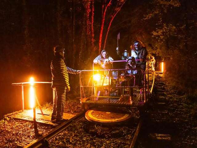 Halloween à la gare -Vélo-rail fantôme - Les voix obscures...