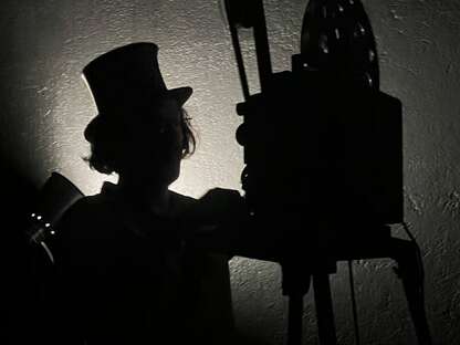 Festival Extérieur-Jour | Ciné forain : Projection de dessins animés anciens en pellicule
