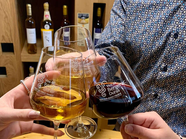 Bar à vin | Quai Cyrano