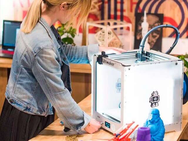 Micro Folie de la Cab | FABLAB de CAP SCIENCES