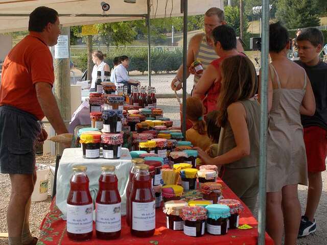 Marché des producteurs de Pays à Saint Mathieu
