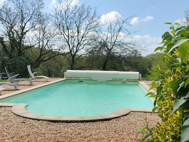 Gîte de grande capacité avec piscine