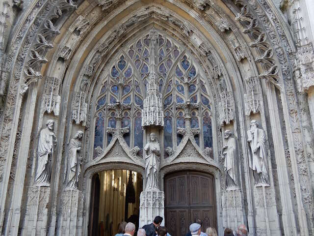 Vendôme Ville d'Art et d'Histoire -  « La Trinité et ses secrets » à Vendôme.