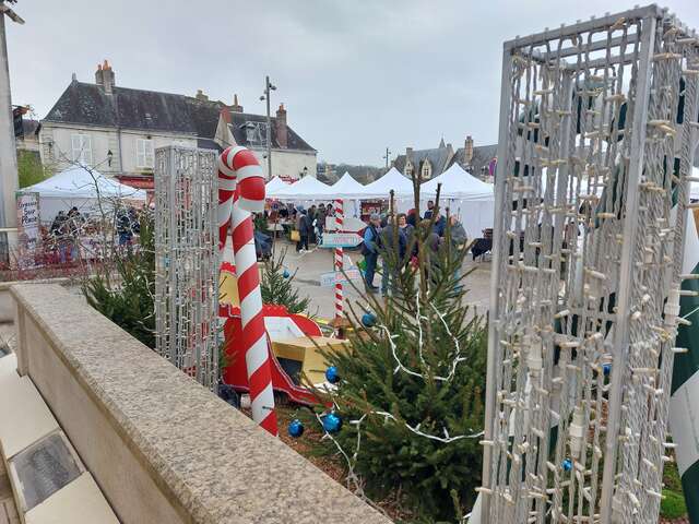 Marché de Noël à Montoire-sur-le-Loir