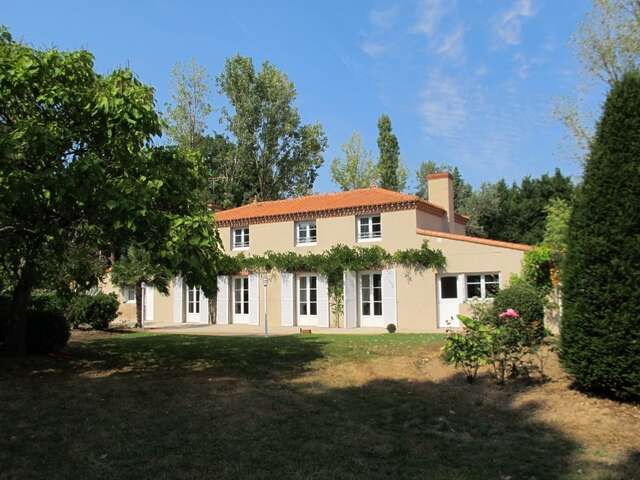 Gîte de groupe Jardin Cléray