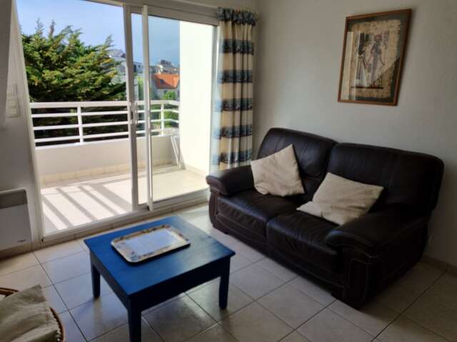 MEUBLÉ DE MONSIEUR GAUDIN