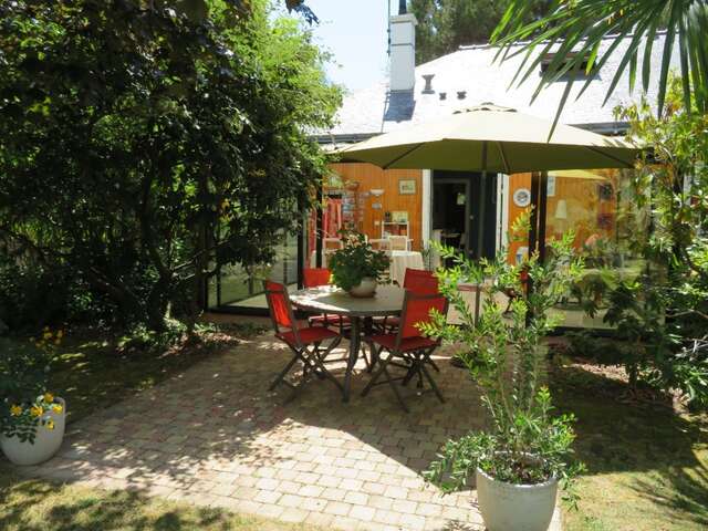 LE GALLO MADELEINE 65 ROUTE DE TREHE 44117 SAINT-ANDRE DES EAUX