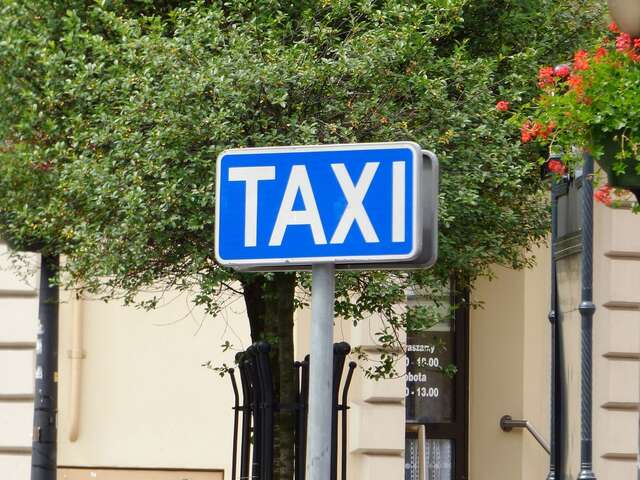 Baco Taxis - Colombiers du Plessis