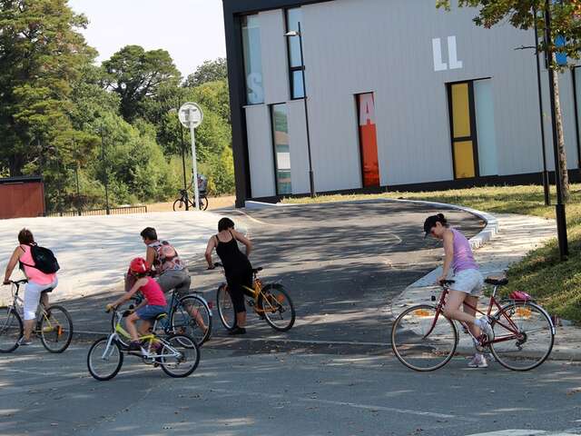 Boucle circuit Vignoble à Vélo entre villes et terroirs