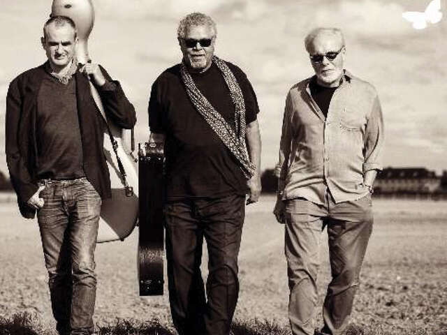 CONCERT - CROSSBORDER BLUES