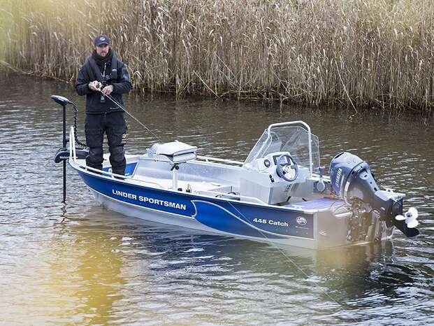 SORTIE PÊCHE EN BATEAU AVEC GUIDE PROFESSIONNEL