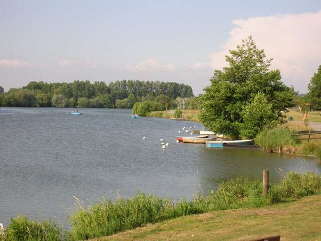Plan d'eau du Chêne Base de Loisirs