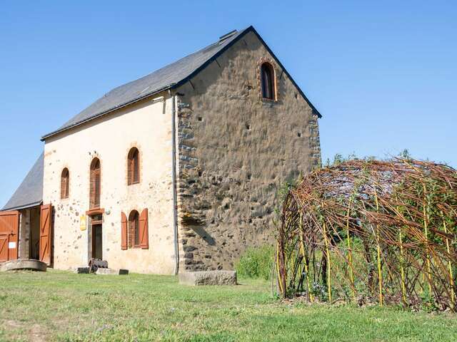 MOULIN CYPRIEN