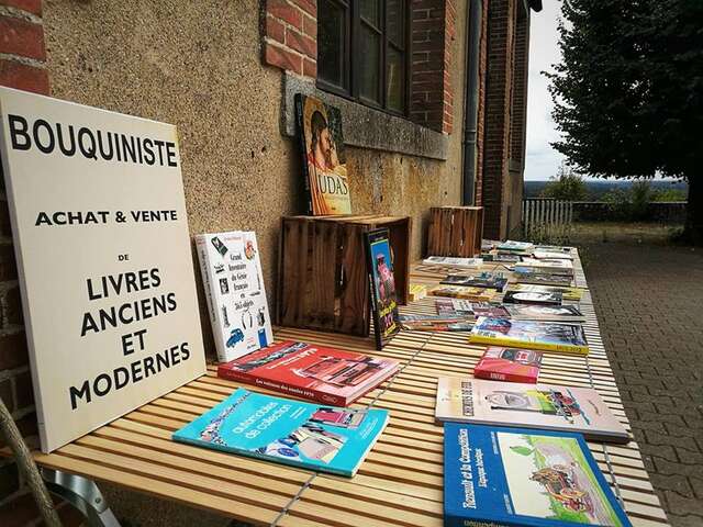 LE RENDEZ-VOUS DES BOUQUINISTES
