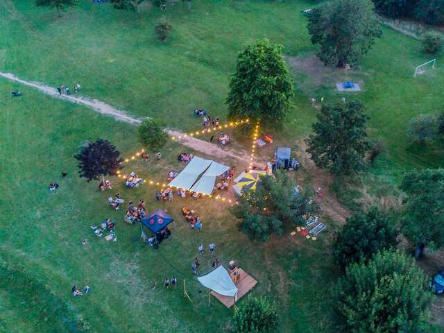 Guinguette de la pierre percée