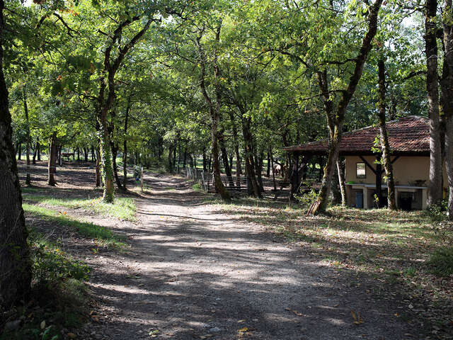 Camping à la Ferme La Servie