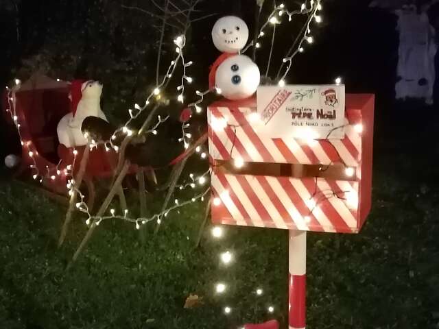 Illuminations de Noël à Montfaucon
