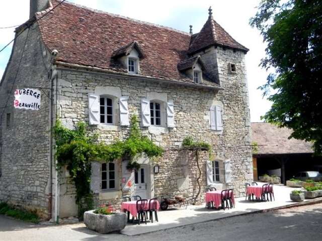 Restaurant "Auberge Beauville"