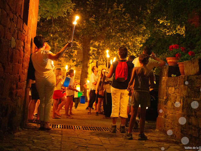 Visite guidée Nocturne de Collonges-la-Rouge