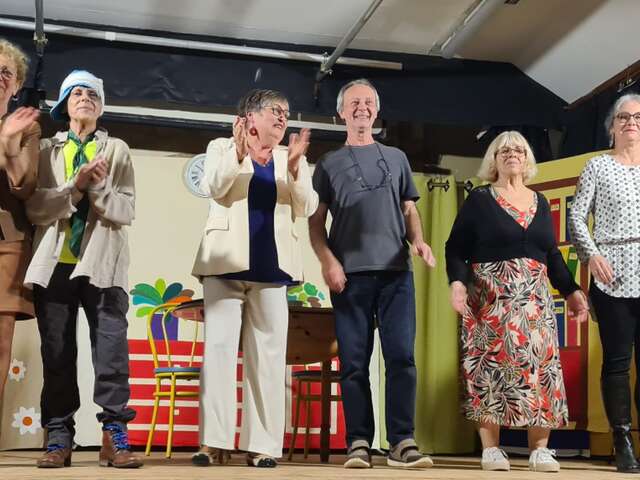 Théâtre : Complique pas tout !