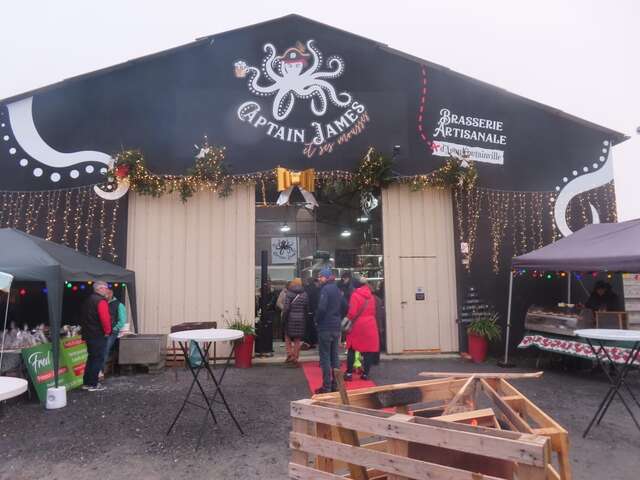 Le petit marché de Noël de la brasserie
