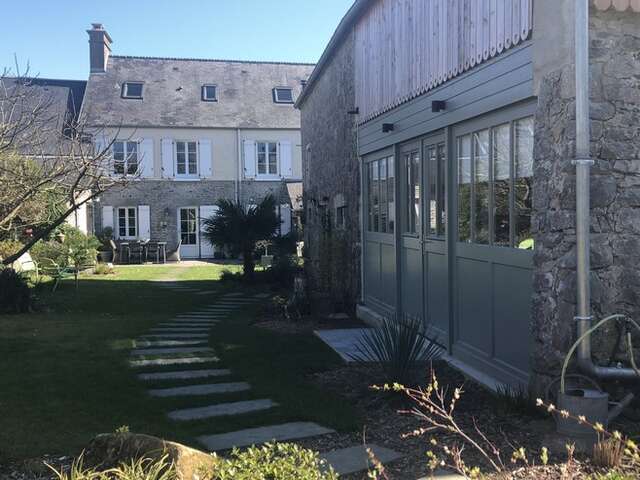 Chambre d'hôtes > La chambre d'à côté