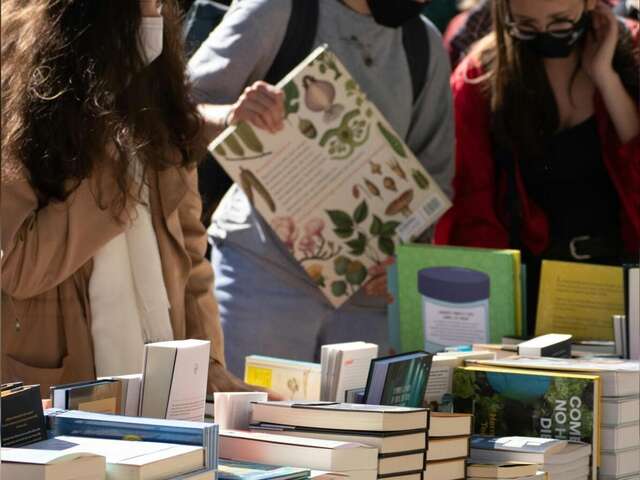 Salon du livre "Lire à la plage"