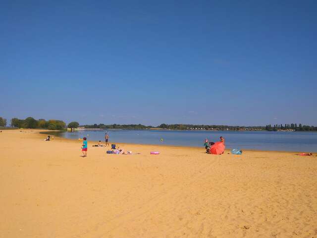 Plage de Giffaumont-Champaubert