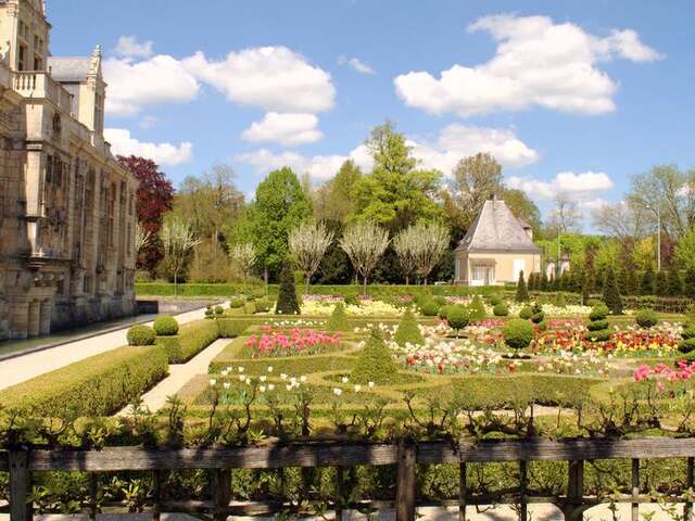 CHÂTEAU DU GRAND JARDIN, COTÉ JARDINS