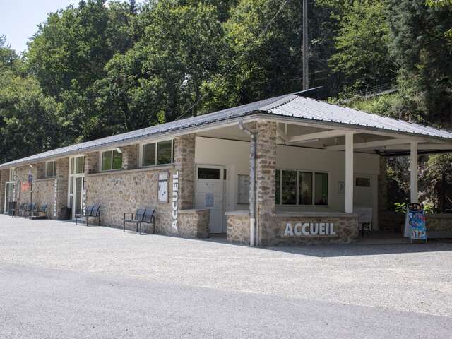 CAMPING INTERCOMMUNAL DU GUE SAINT-LEONARD