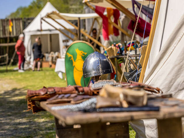 LES FÉODALES DE CLAIRBOIS
