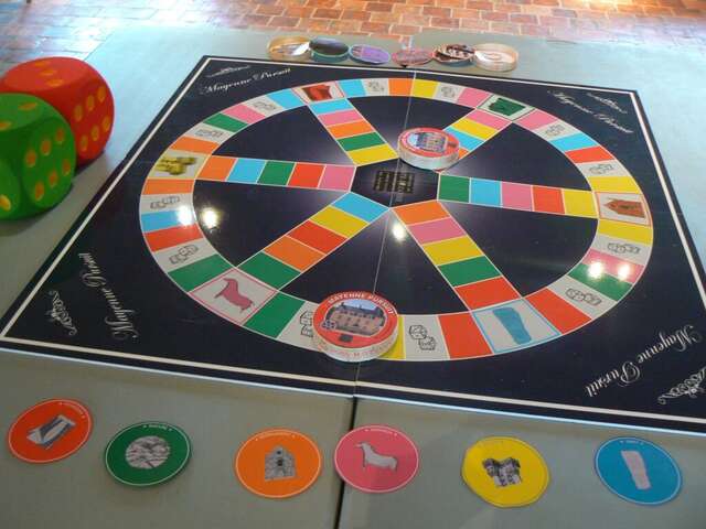 Jeu en famille: Mayenne Pursuit