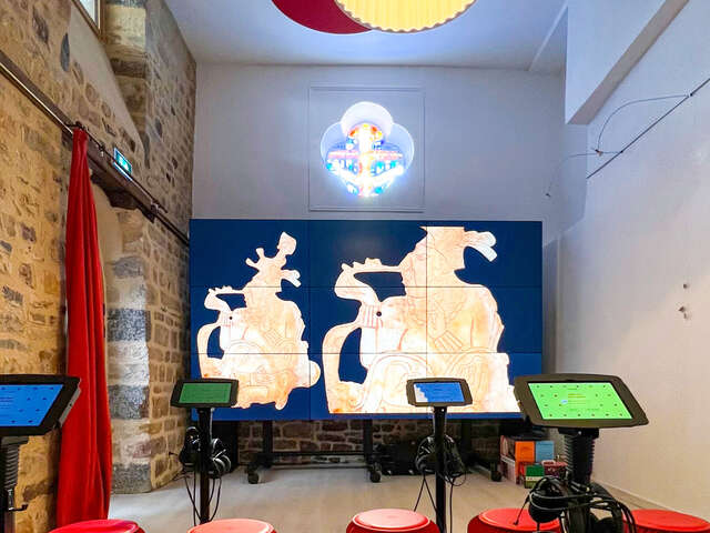 Micro-folie : Réalité virtuelle : réalité virtuelle : Entrez dans l'Opéra de Paris comme si vous y étiez !