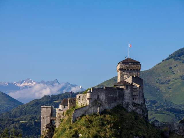 CHÂTEAU FORT ET SON MUSÉE PYRÉNÉEN