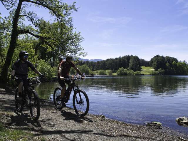 CIRCUIT LOURDES -LE LAC DE LOURDES