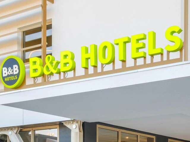 HÔTEL IBIS LOURDES CENTRE GARE