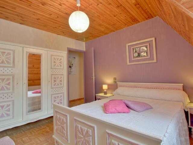 FERME MONGEAT APPARTEMENT DANS MAISON "LE BÉOUT"